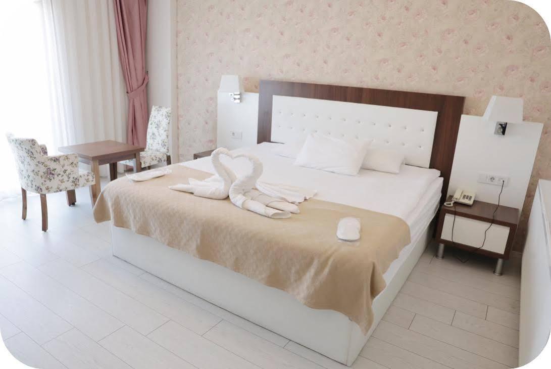 Tralles Hotel Aidim Exterior foto